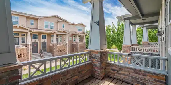 1580 Venice Lane