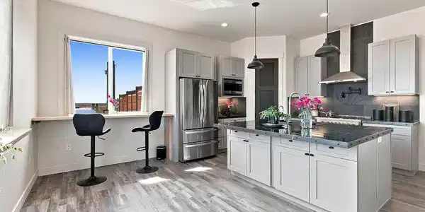 Image 3: High-end finishes