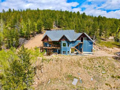 8642 Martin Lane