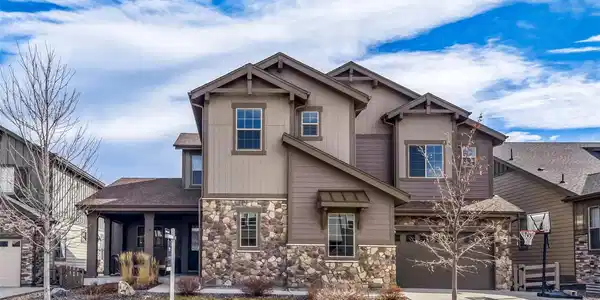8214 Superior Circle