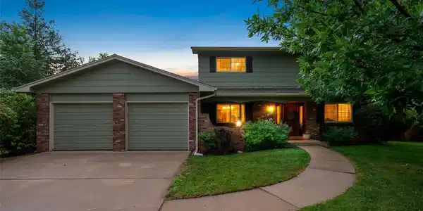 7658 S Cedar Circle
