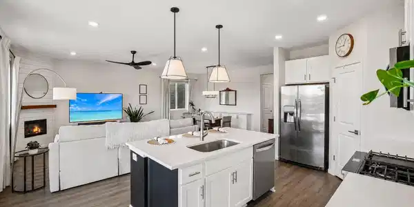Image 2: Enjoy great lighting and natural light throughout this main floor Image 2: Enjoy great lighting and natural light throughout this main floor