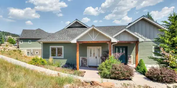 355 Kiowa Drive