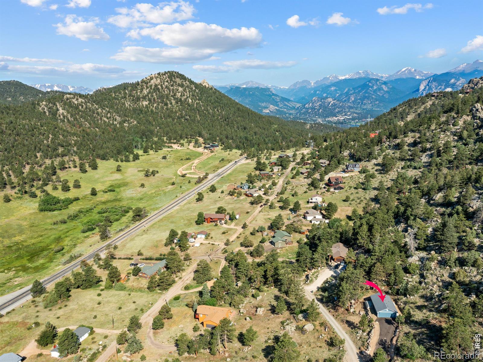 Image 3: Just minutes to downtown Estes Park, Colorado and the entrance to Rocky Mountain National Park Image 3: Just minutes to downtown Estes Park, Colorado and the entrance to Rocky Mountain National Park
