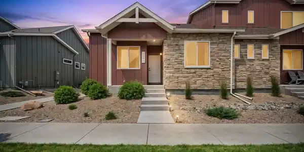 3289 Da Vinci Drive