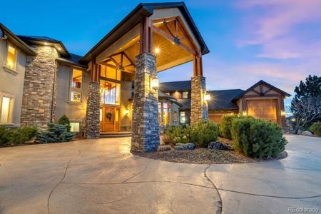 19155 Lochmere Court