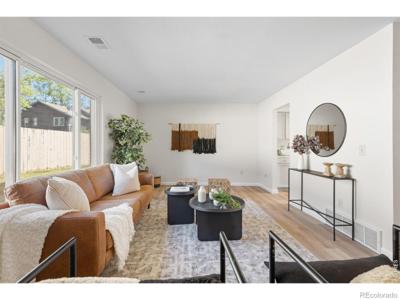 2666 Sherwood Circle