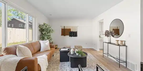 2666 Sherwood Circle