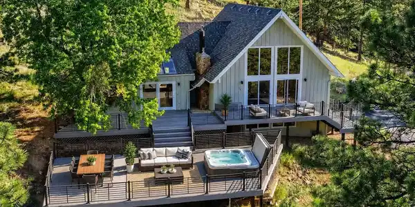3132 Linden Drive