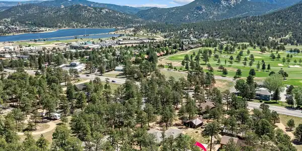 Image 2: Conveniently located near the 18-hole golf course, schools and Estes Valley Community Center. Image 2: Conveniently located near the 18-hole golf course, schools and Estes Valley Community Center.