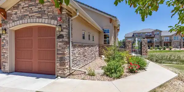 2758 Calmante Circle