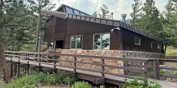 5566 Sugarloaf Road