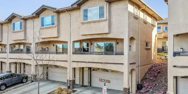 4735 Iron Horse Villas Point