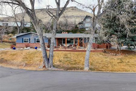 14100 Foothill Circle