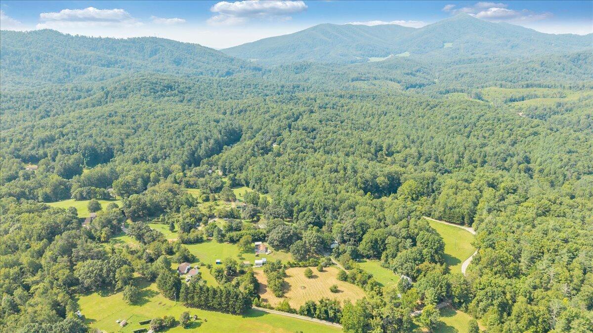 Image 4: 05-DJI_20260810114301_0005_D