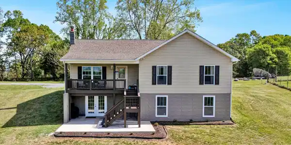 1410 FLOWING SPRINGS RD