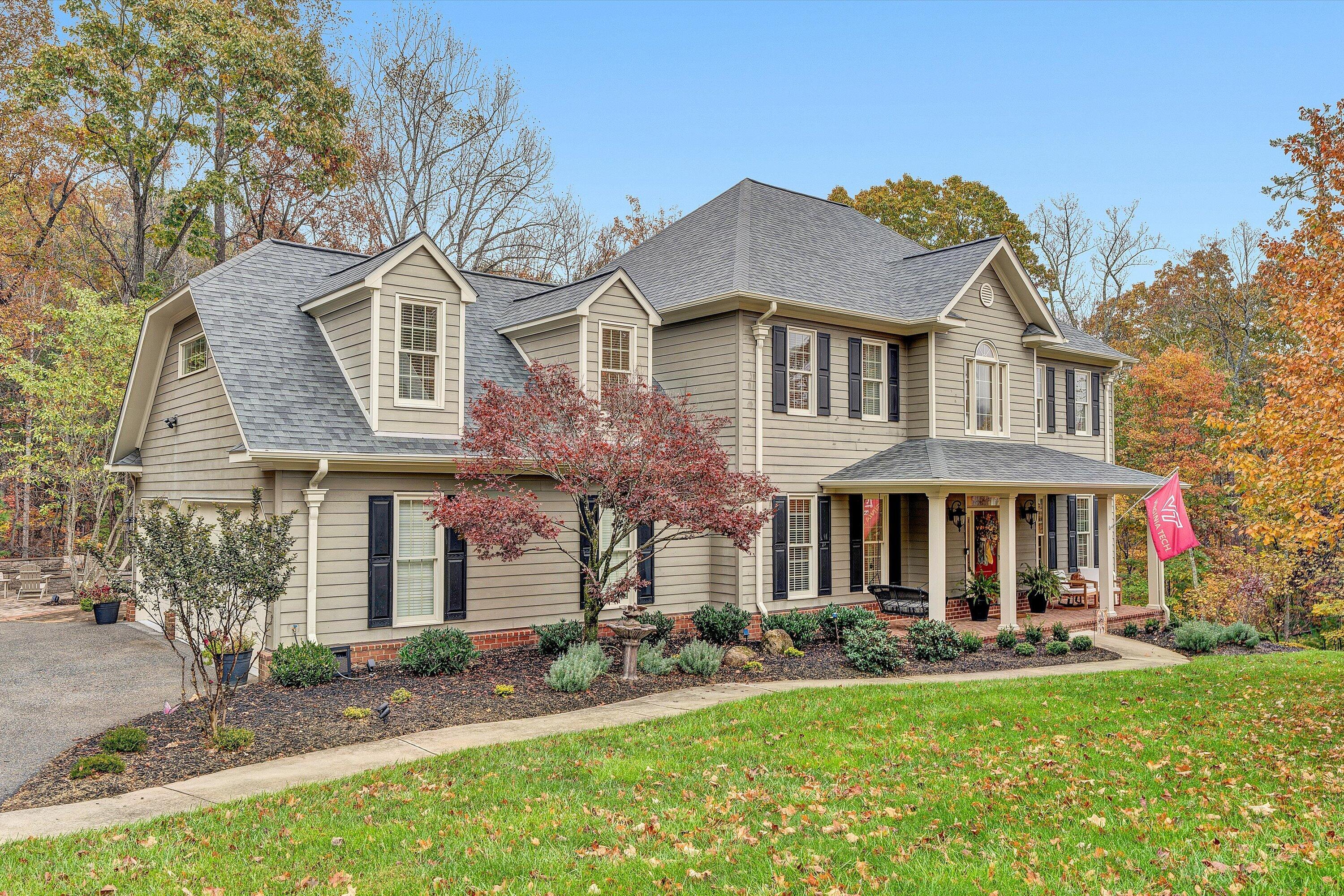 Image 2: 02-DSC00214