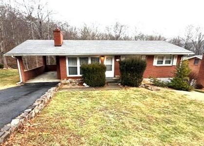 607 Heatherton DR