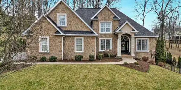 146 Stonewall DR
