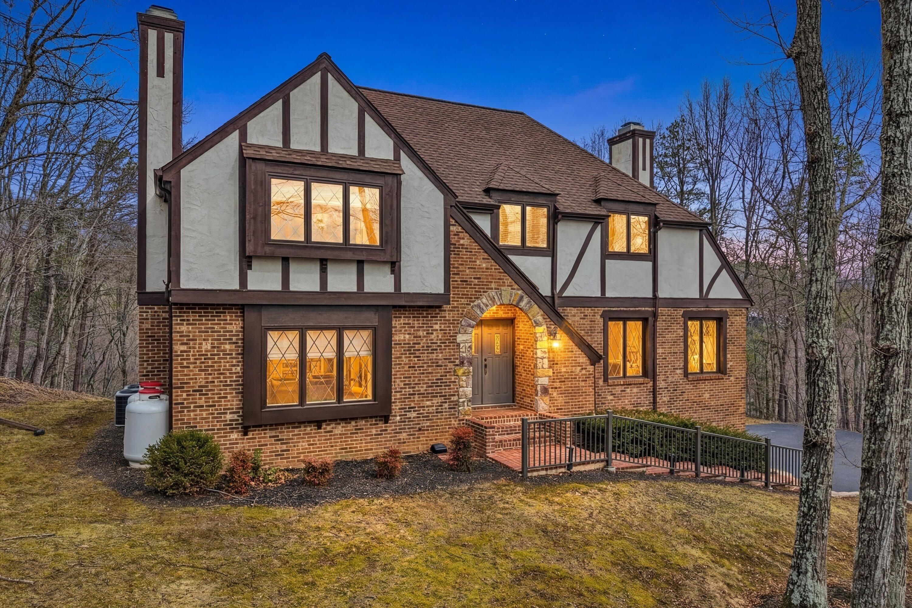 Image 2: 02-Twilight