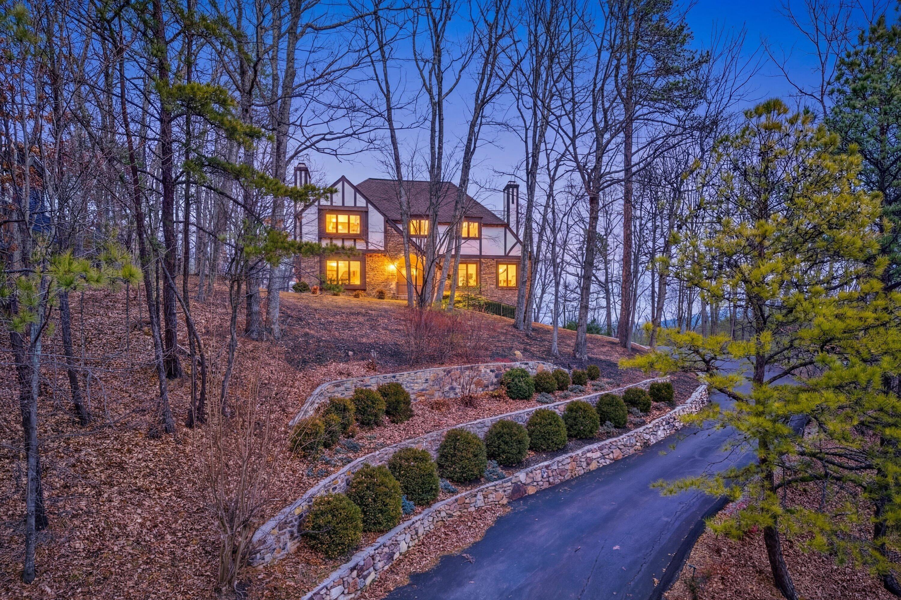 Image 3: 03-twilight_18019654_1772112044035