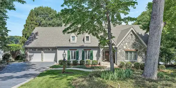 315 Upland Shores DR