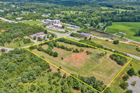 1092 Mayberry Crossing DR