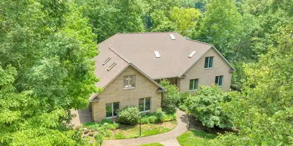 378 Lake View PT