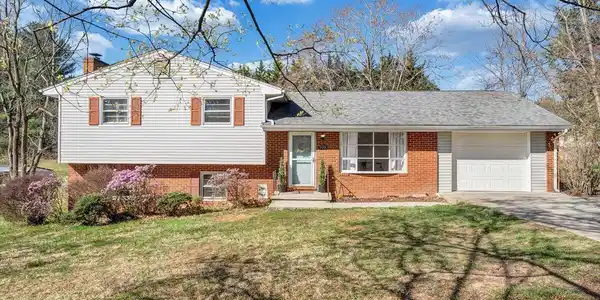 509 Azalea RD