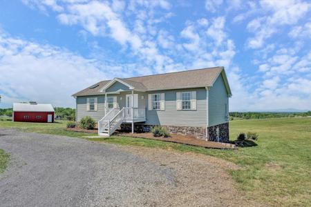 1147 Hickory Cove LN