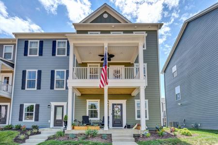214 Colony AVE