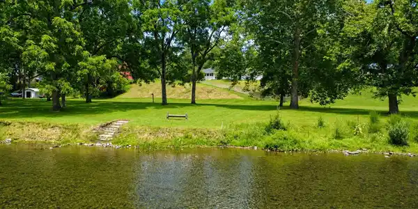 Image 4: 10