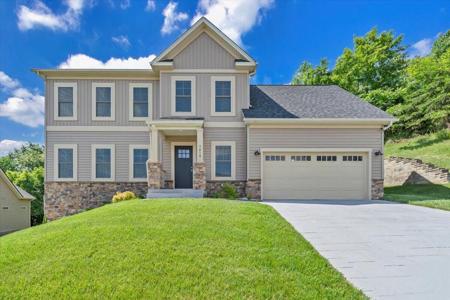 7019 Linn Cove CT