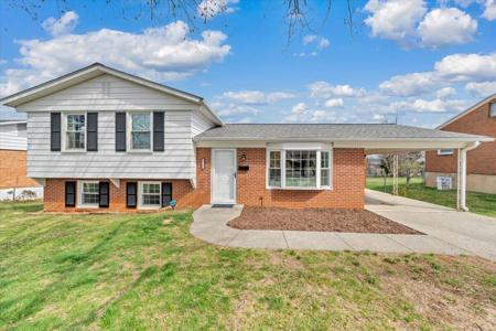 5715 Santa Anita TER
