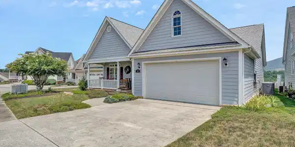 Image 3: 02-DSC01084