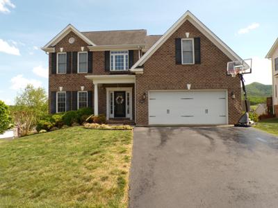 2321 Foxfield LN