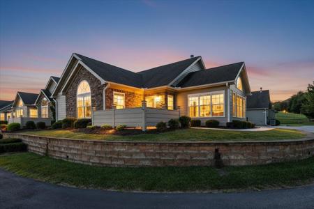 5516 Orchard Villa CIR