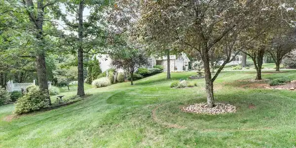 Image 3: 03-488 Green Level Rd-3