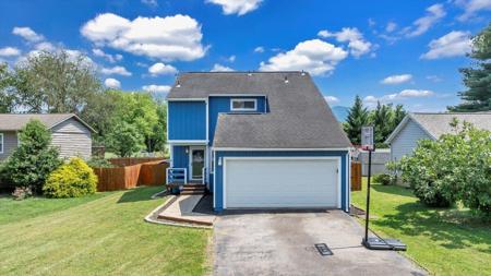 3341 Fort Lewis CIR