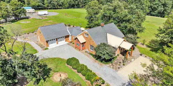 2620 Breckinridge Mill RD