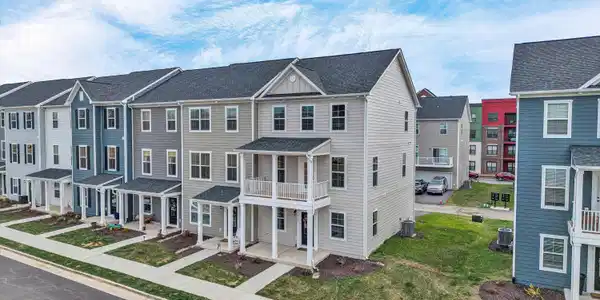 248 Colony AVE