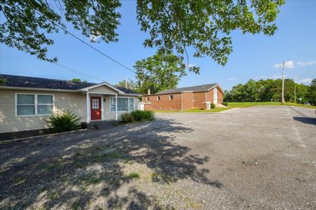 2104 Old Fincastle RD