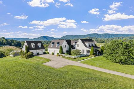 4513 Blacksburg RD
