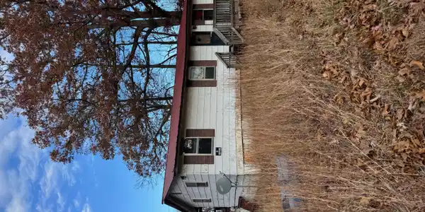 1240 Deepwoods RD