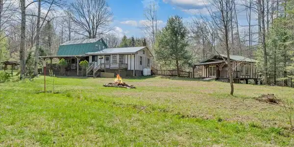 75 Johns Creek RD