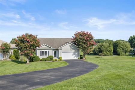 1222 8th Fairway LN