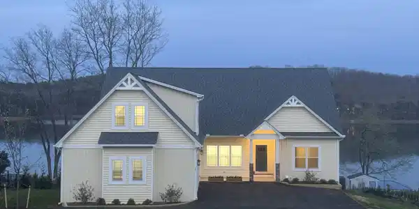 86 Dalton LN