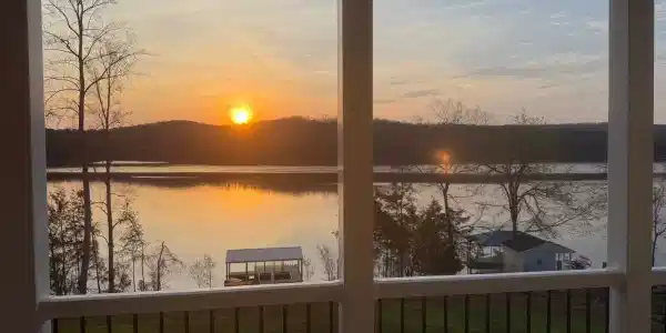 Image 3: Wake up with this sunrise!