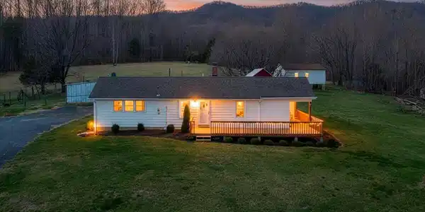 1006 Little Catawba Creek RD