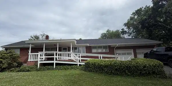 360&384 Rogers LN